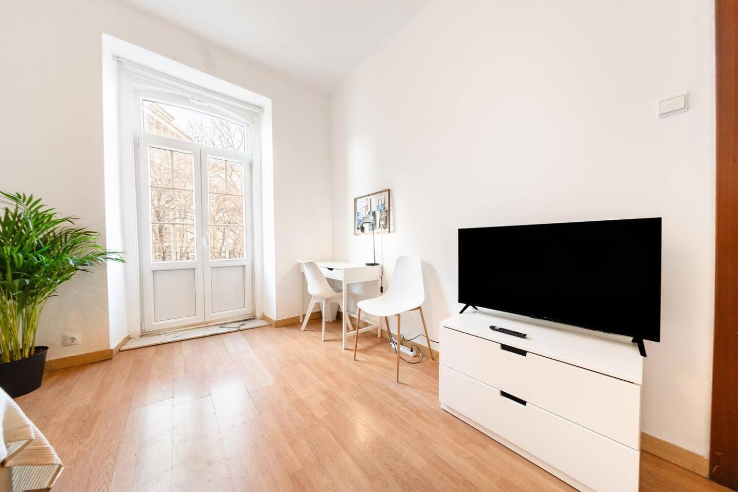 Prime 51 Bedroom Overlooking Marques Pombal Apartment