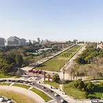 51 Bedroom Apartment Over Marqus De Pombal