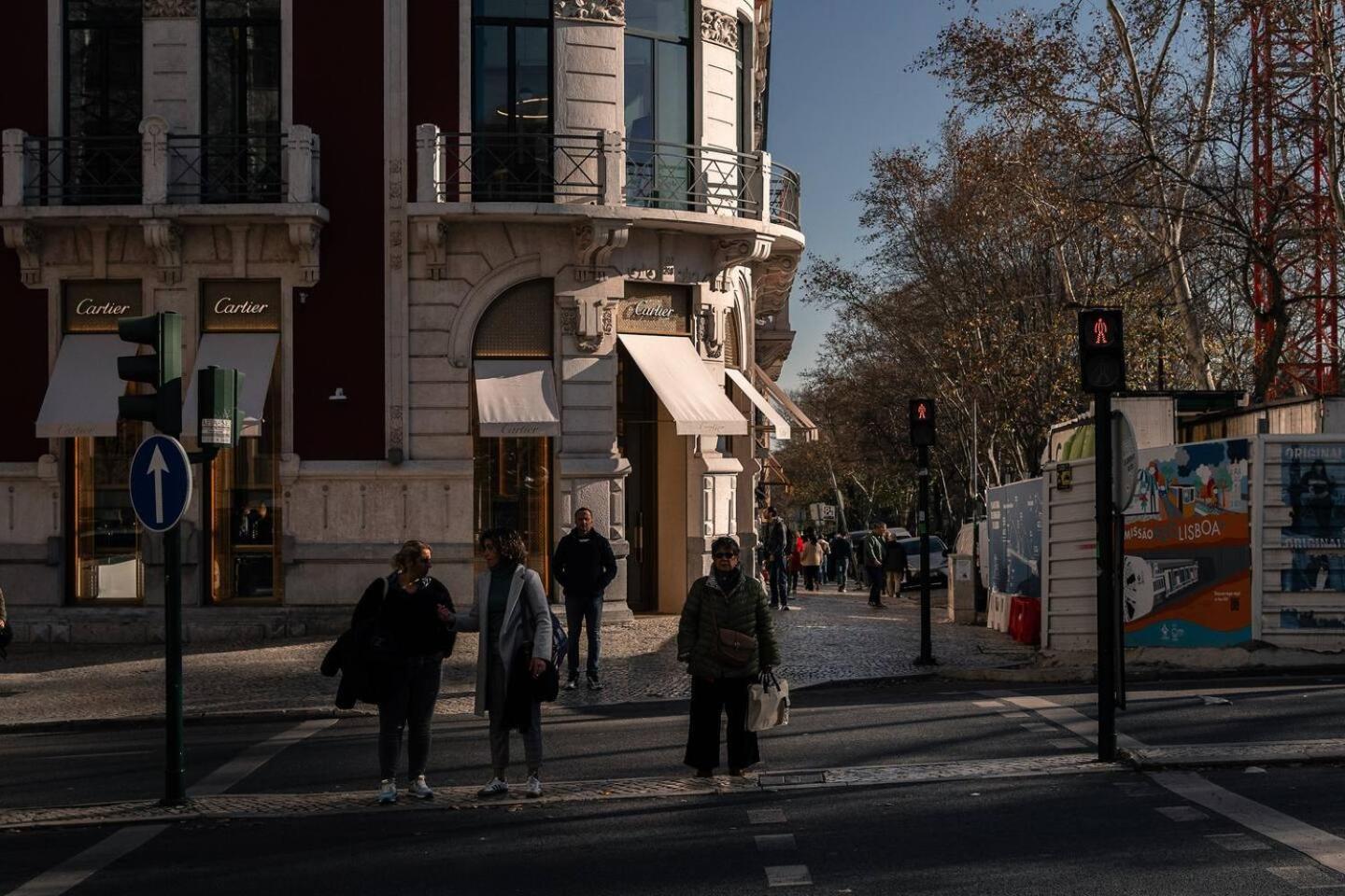 51 Bedroom Over Marqus De Pombal